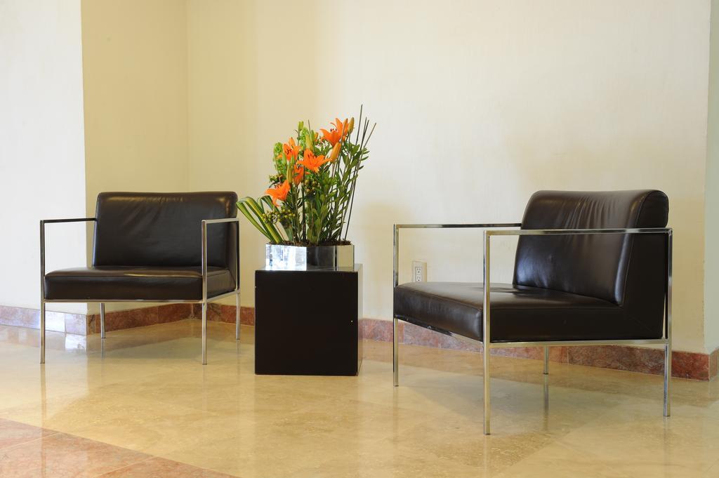 Imperio De Angeles Executive Leon Poliforum 外观 照片